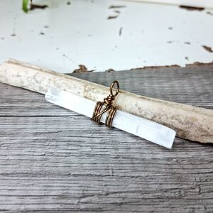 Chic White Wrapped Raw Selenite Crystal Pendant